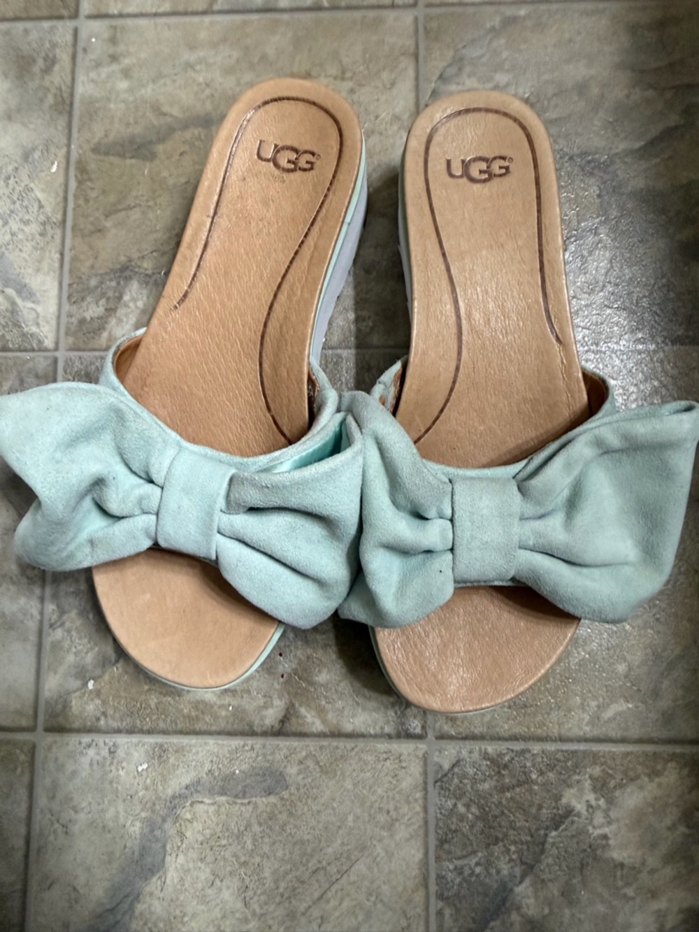 UGG Women's Light Mint Bow Slide Sandals